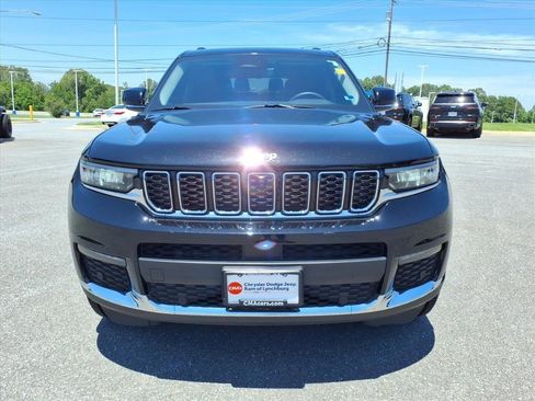 Used 2023 Jeep Grand Cherokee L Limited w/ Luxury Tech Group II AWD/4WD image 9