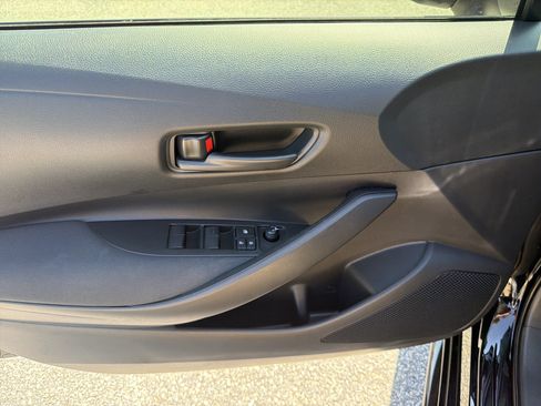 Used 2024 Toyota Corolla LE FWD image 20