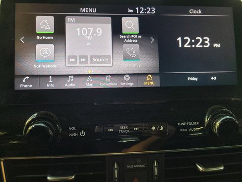 Used 2021 Nissan Armada SV image 25