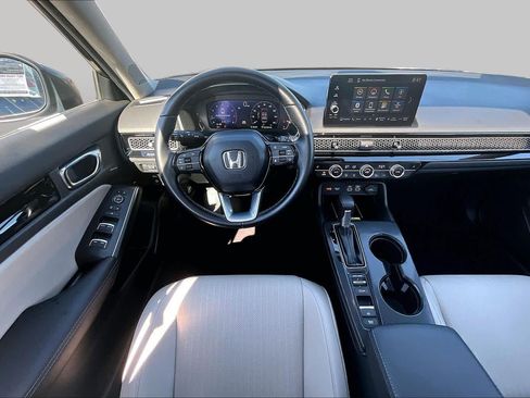 Used 2024 Honda Civic Touring image 6
