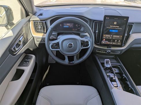 New 2026 Volvo XC60 B5 Core image 18