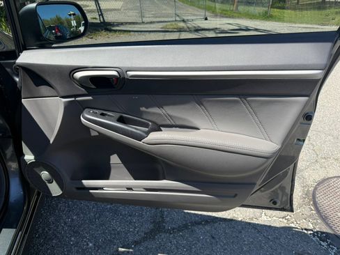 Used 2009 Honda Civic EX-L image 26