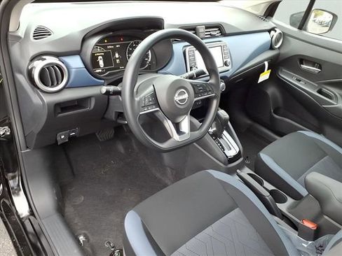 Certified 2025 Nissan Versa SV w/ Trunk Package FWD image 10