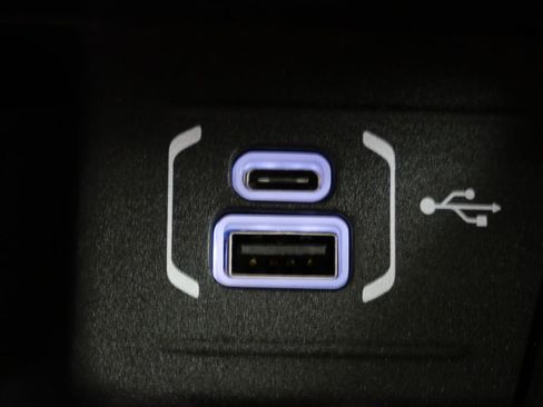 Used 2022 Jeep Compass Limited w/ Sun and Sound Group image 23