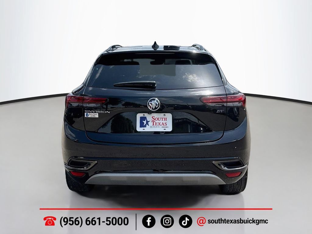 Used 2023 Buick Envision Essence w/ Sport Touring Package FWD image 7