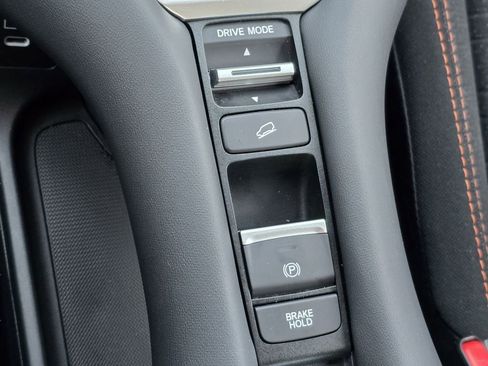 Used 2025 Honda HR-V Sport image 13