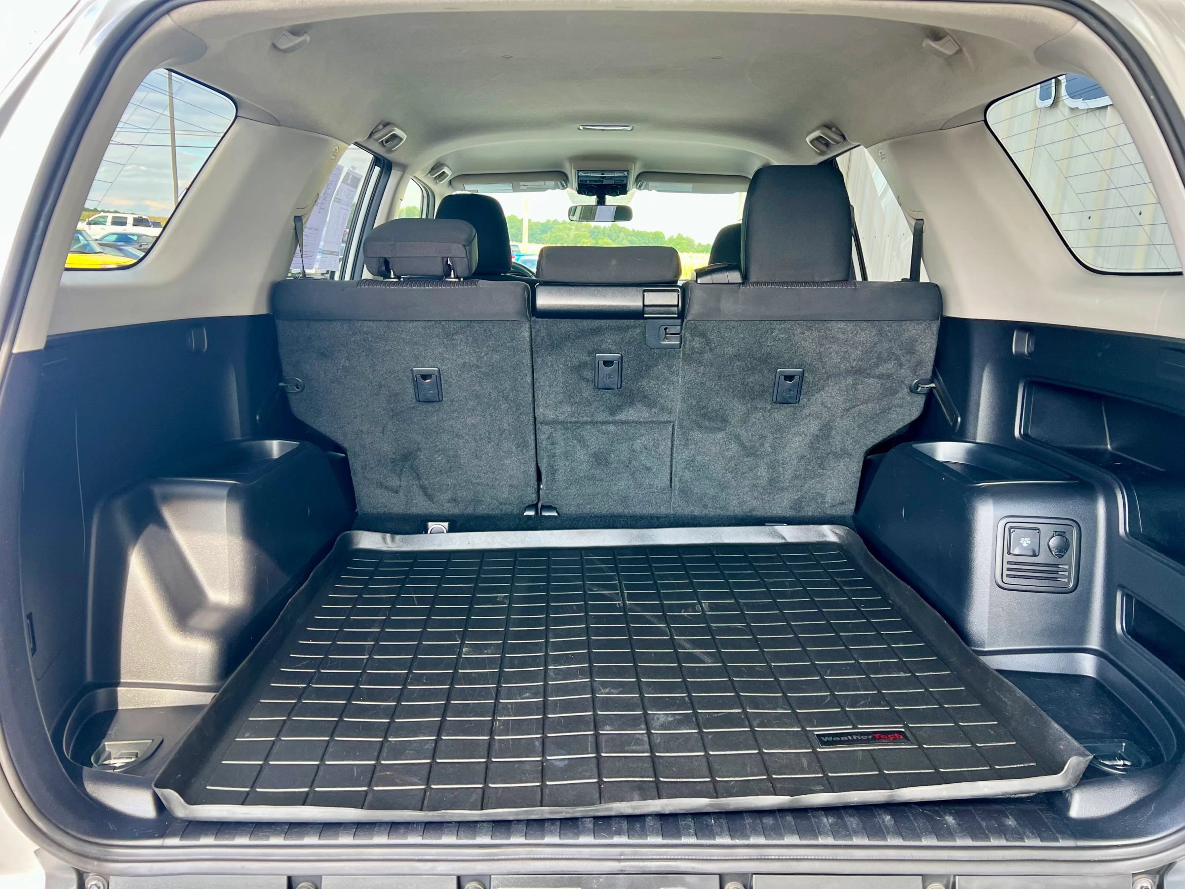 Used 2016 Toyota 4Runner Trail AWD/4WD image 6