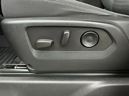 Used 2022 Chevrolet Silverado 1500 RST image 10