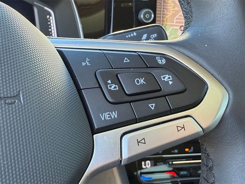 New 2025 Volkswagen Jetta SEL image 18