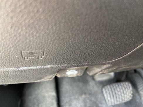 Used 2024 Chevrolet Trax LS w/ LS Convenience Package image 43