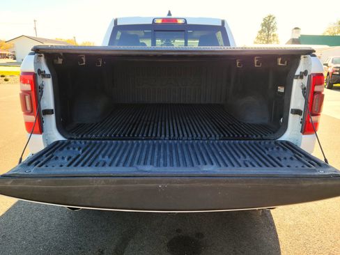 Used 2019 RAM 1500 Laramie image 26