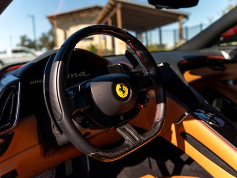 Used 2022 Ferrari Roma RWD image 69