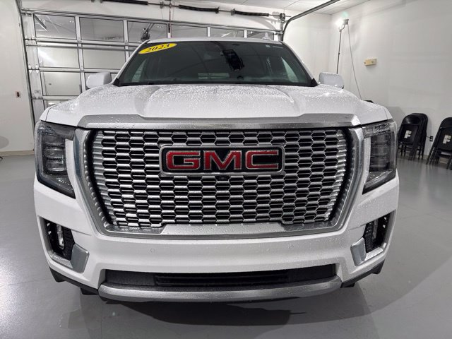 Used 2023 GMC Yukon Denali w/ Max Trailering Package AWD/4WD image 2