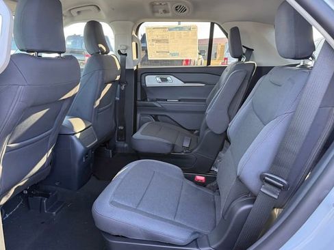 New 2026 Ford Explorer Active image 12