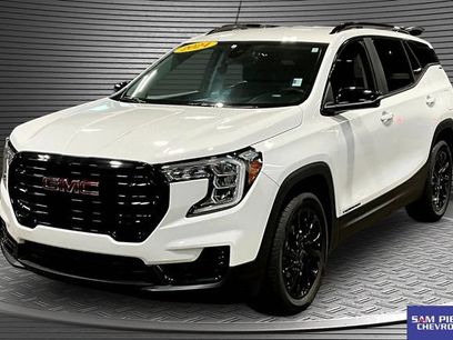 Certified 2024 GMC Terrain SLE w/ Driver Convenience Package