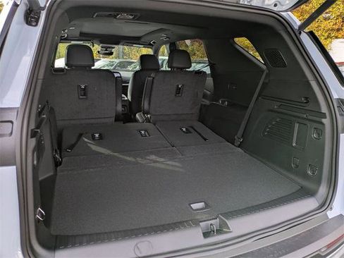 New 2026 Chevrolet Traverse Z71 w/ Driver Confidence Package image 27