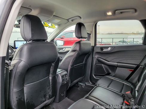 Used 2022 Ford Escape SEL FWD image 11