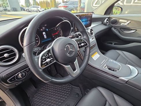 Used 2020 Mercedes-Benz GLC 300 4MATIC image 12