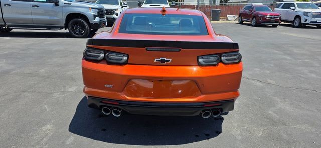 Used 2023 Chevrolet Camaro SS RWD image 6