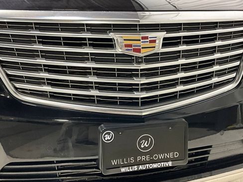 Used 2017 Cadillac XT5 Platinum w/ Driver Assist Package image 27