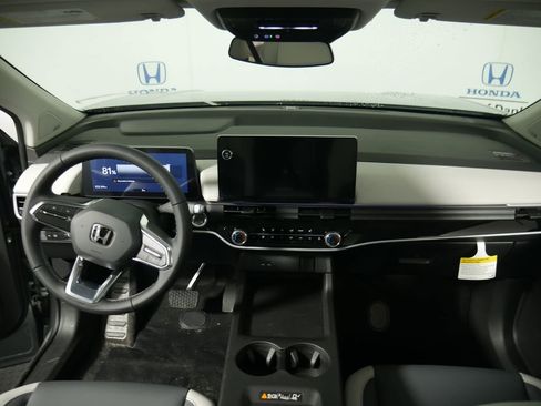 New 2025 Honda Prologue Touring image 11