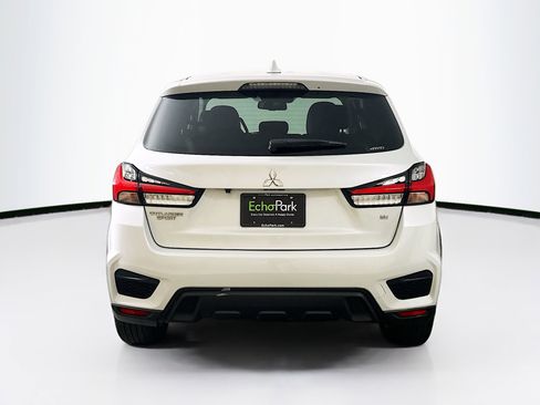 Used 2022 Mitsubishi Outlander Sport SE image 7