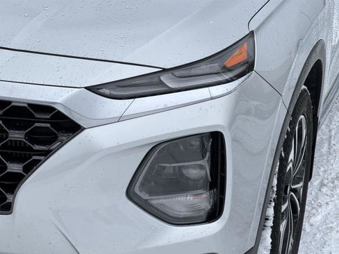 Used 2019 Hyundai Santa Fe Limited image 9