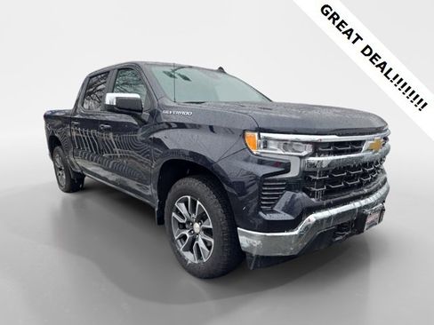 Used 2024 Chevrolet Silverado 1500 LT image 1