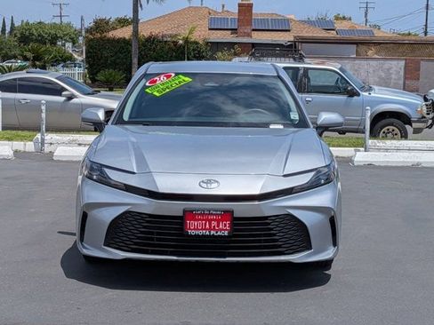 Used 2026 Toyota Camry LE w/ Convenience Package FWD image 2