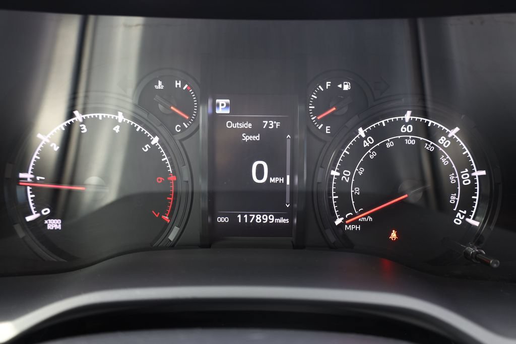 Used 2021 Toyota 4Runner SR5 AWD/4WD image 14