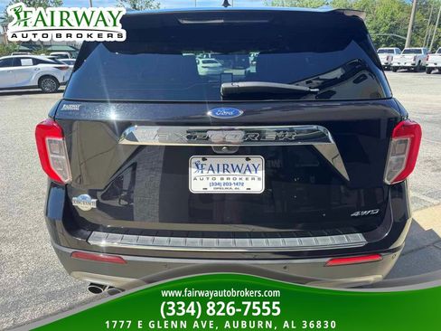 Used 2023 Ford Explorer King Ranch w/ Technology Package AWD/4WD image 7
