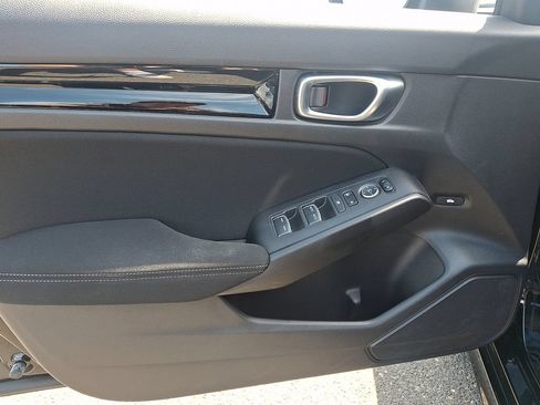 Used 2022 Honda Civic EX image 12