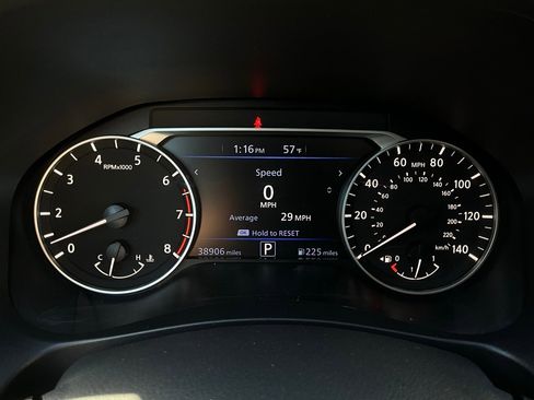 Used 2025 Nissan Altima 2.5 SV image 36