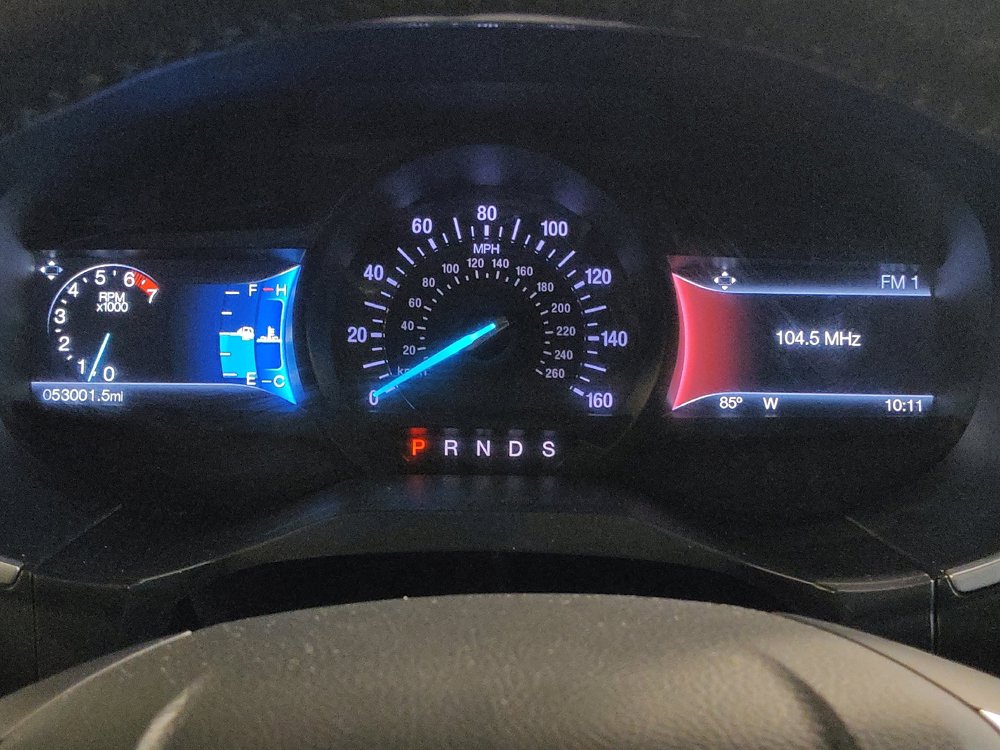 Used 2018 Ford Edge Titanium w/ Cold Weather Package AWD/4WD image 23