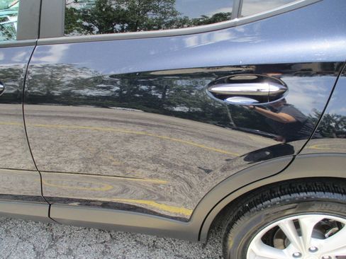 Used 2021 Buick Encore GX Preferred FWD image 15