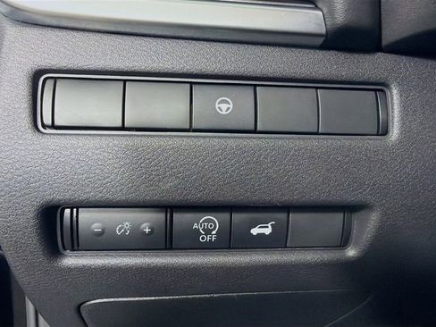 Certified 2023 Nissan Rogue SV w/ SV Premium B Package image 12