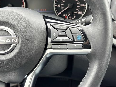 Used 2023 Nissan Altima 2.5 SL AWD/4WD image 14
