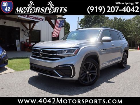 Used 2021 Volkswagen Atlas SE FWD image 1