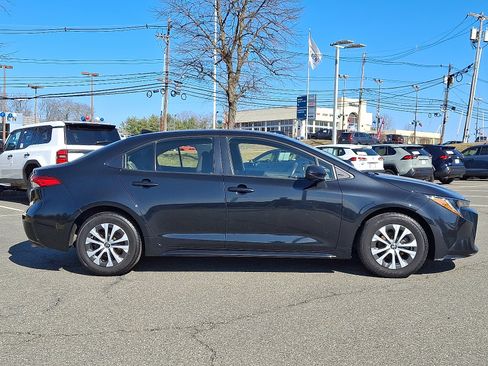 Certified 2022 Toyota Corolla LE image 7