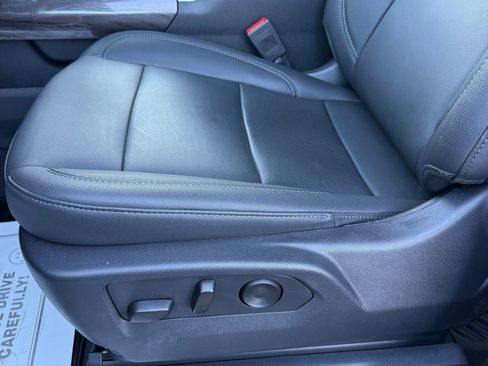 Used 2024 Chevrolet Silverado 1500 LTZ w/ LTZ Convenience Package II image 34
