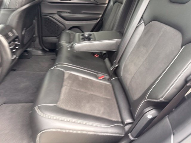 Used 2023 Jeep Grand Cherokee Altitude AWD/4WD image 38