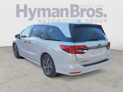 Used 2023 Honda Odyssey Touring image 5