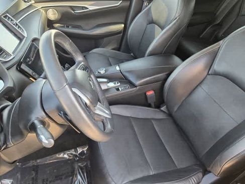 Certified 2023 INFINITI QX50 Luxe AWD/4WD image 11
