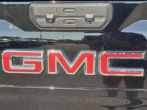 Used 2024 GMC Sierra 1500 Denali w/ Denali Reserve Package AWD/4WD image 32