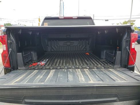 Certified 2024 Chevrolet Silverado 1500 LT image 24