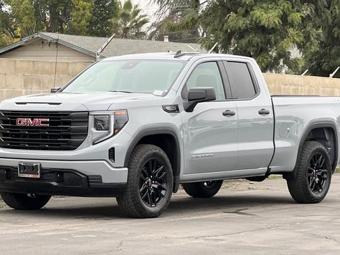 Used 2025 GMC Sierra 1500 Pro w/ Graphite Edition image 8