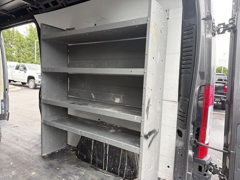 Used 2021 RAM ProMaster 2500 w/ Convenience Group FWD image 32