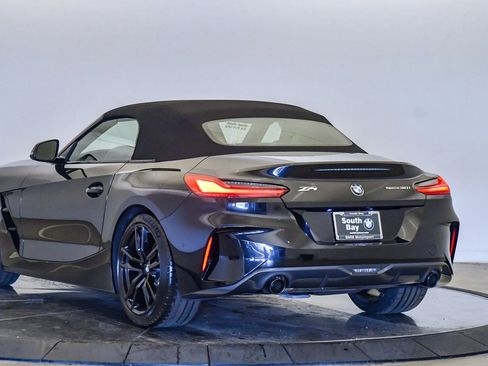 Certified 2022 BMW Z4 sDrive30i w/ M Sport Package image 2