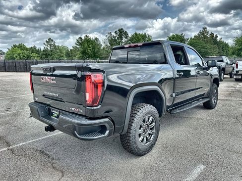 New 2026 GMC Sierra 1500 AT4X AWD/4WD image 11