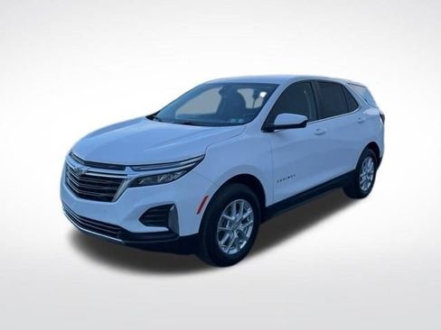 Certified 2024 Chevrolet Equinox LT w/ LPO, Floor Liner Package image 3